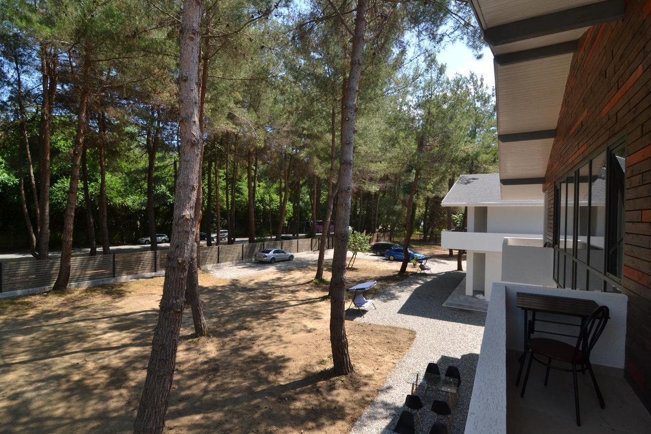 Hotel Apra Pitsunda Dış mekan fotoğraf