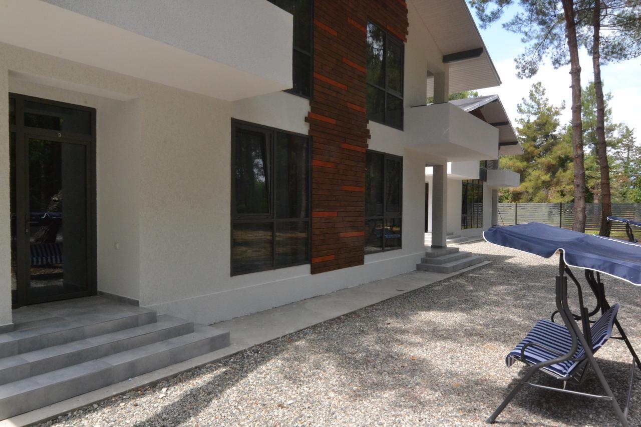 Hotel Apra Pitsunda Dış mekan fotoğraf