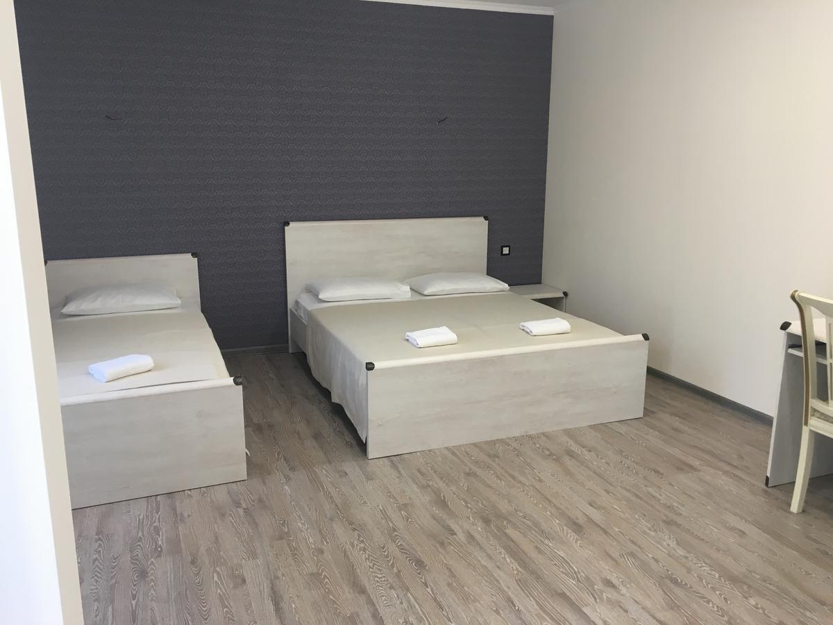 Hotel Apra Pitsunda Dış mekan fotoğraf